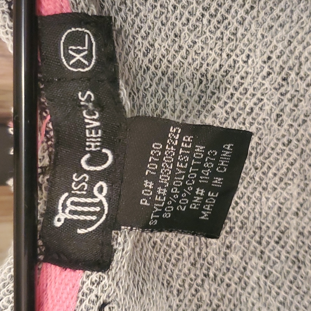 Vest - Picture 3 of 3